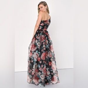 🔆 Lulu's Bringing the Charm Black Floral Organza Gown